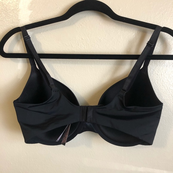 SOLD Black VS T-Shirt Lightly Lined Demi Bra - Picture 2 of 4